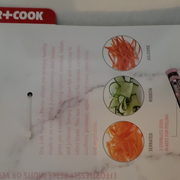 ART & COOK 3-In-1 Veggie Peeler - Picture 3 of 3